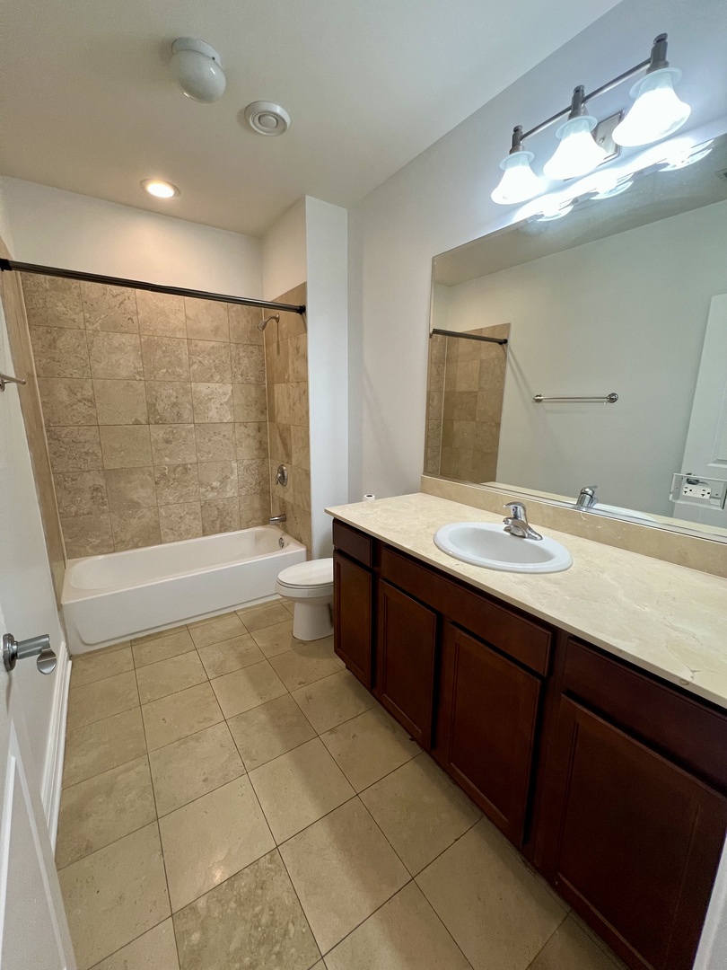 3300 W Irving Park Road Unit: F3