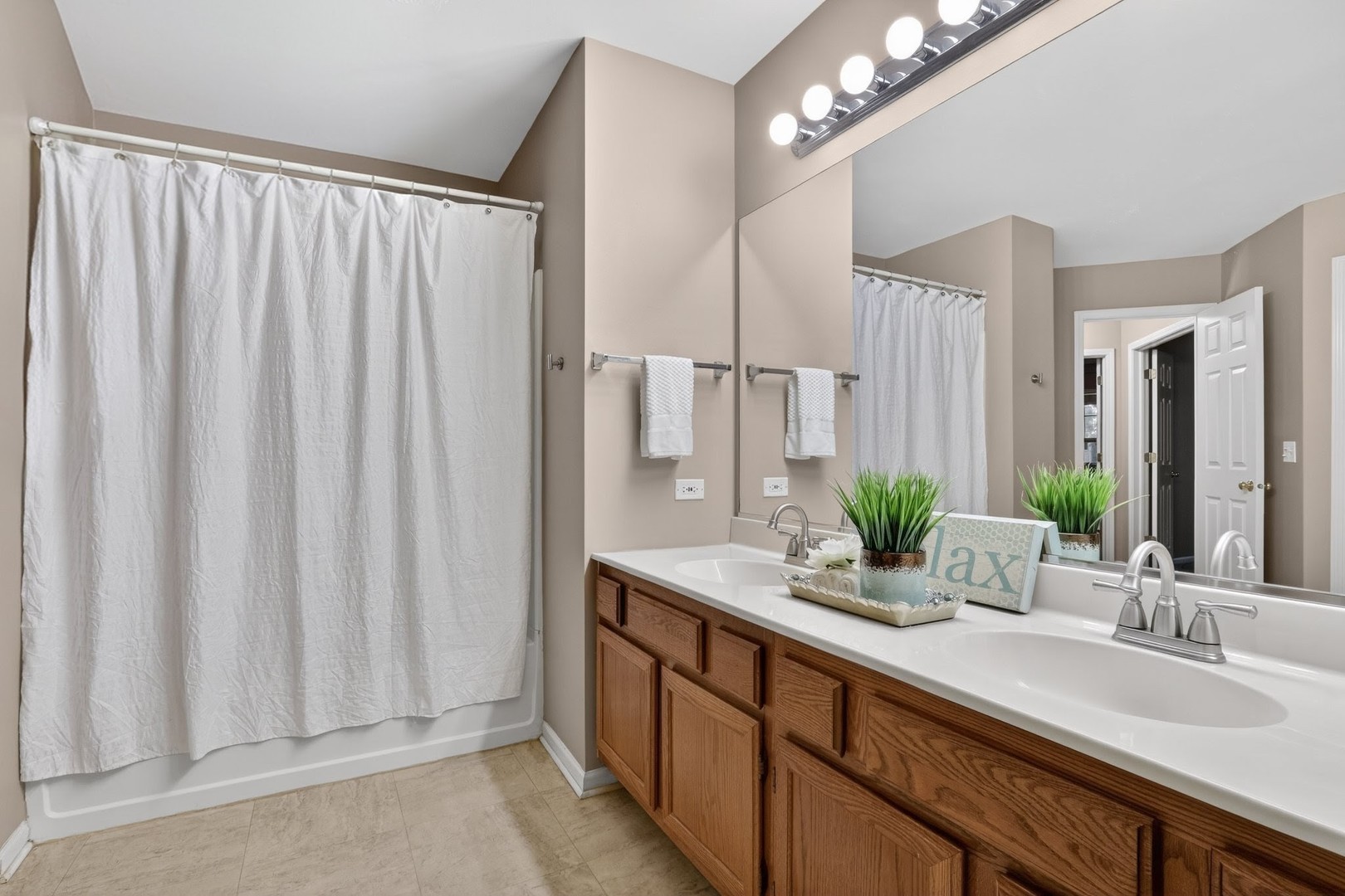 7029 S Stratton Lane Unit: 7029