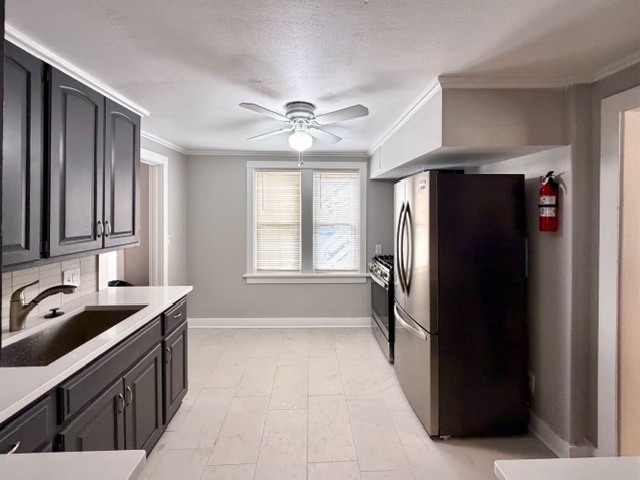 609 1st Street Unit: 1