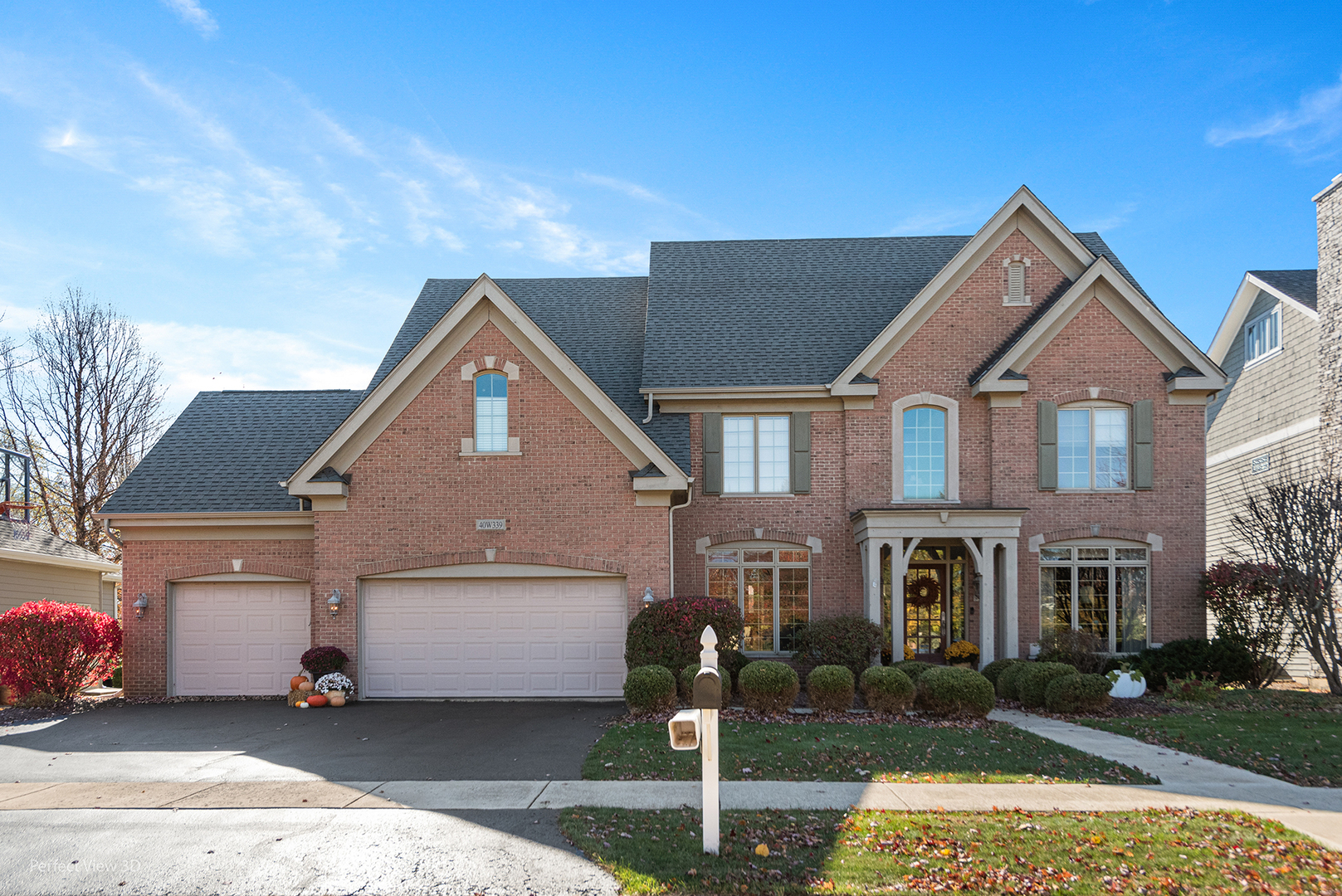 40W339 Oliver Wendell Holmes Street