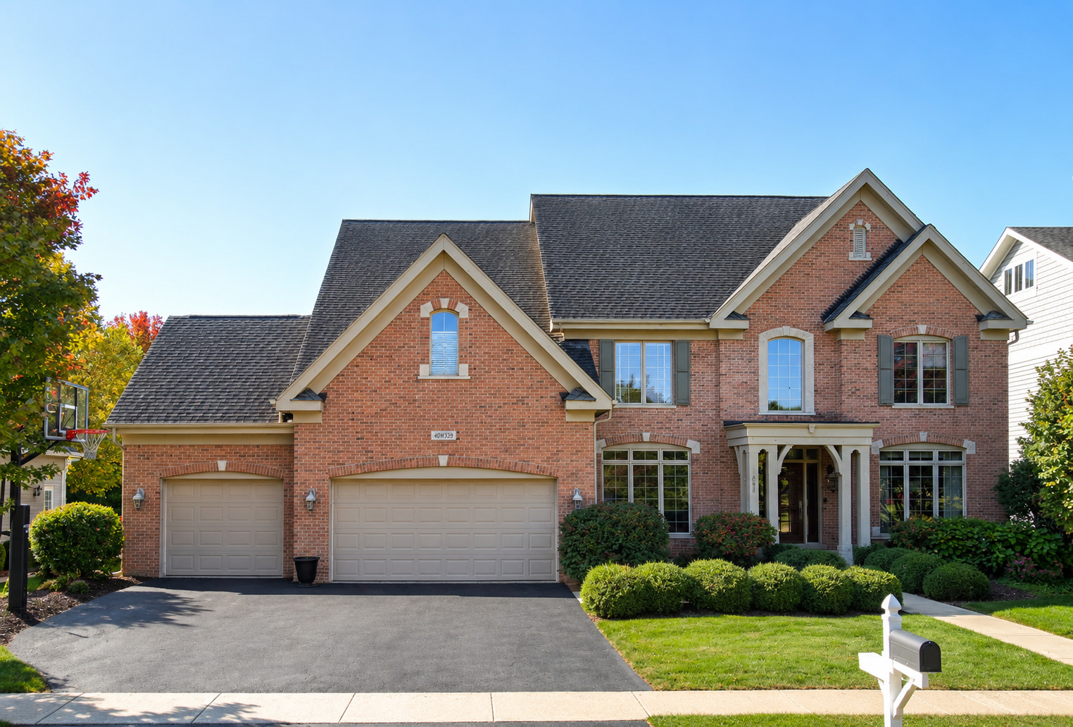 40W339 Oliver Wendell Holmes Street