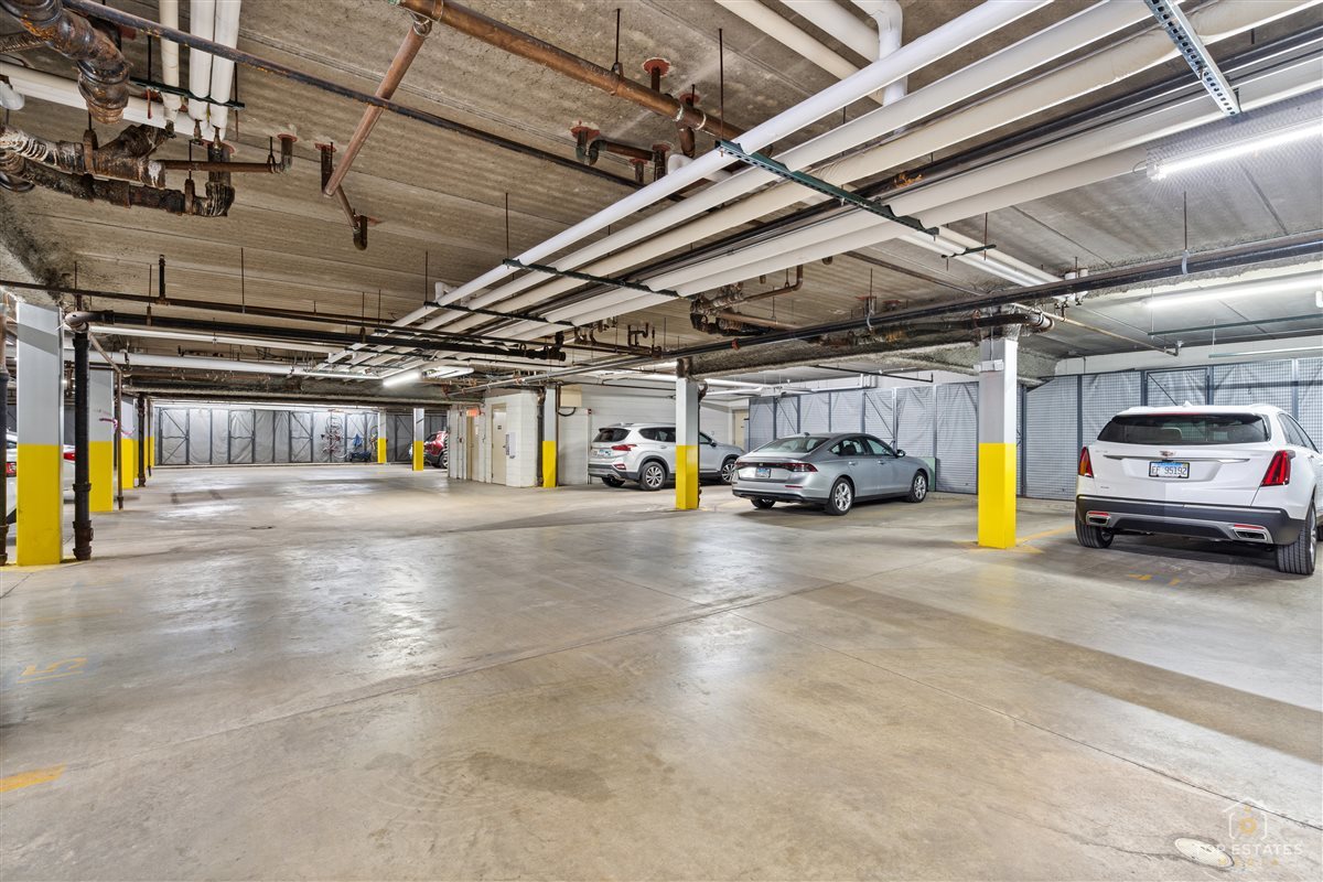 425 Benjamin Drive Unit: 205
