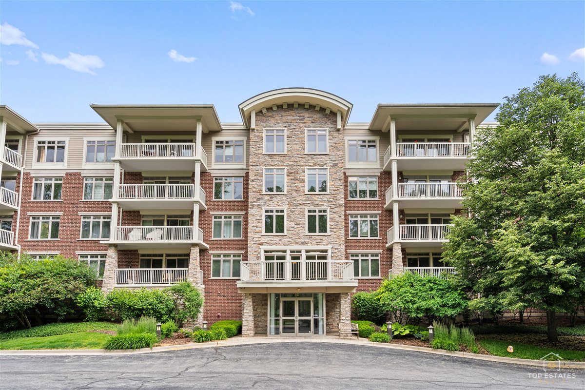 425 Benjamin Drive Unit: 205