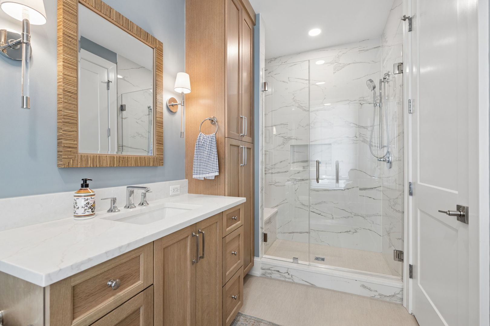 469 Aurora Avenue Unit: 469