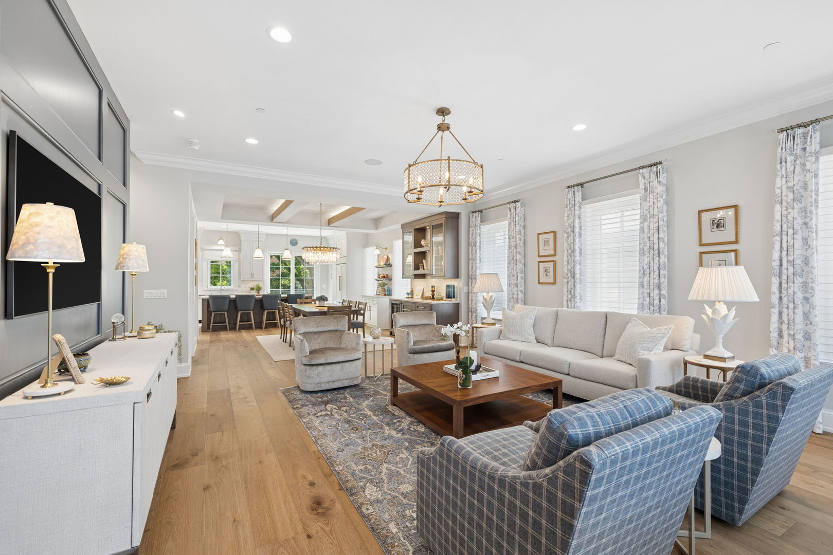 469 Aurora Avenue Unit: 469