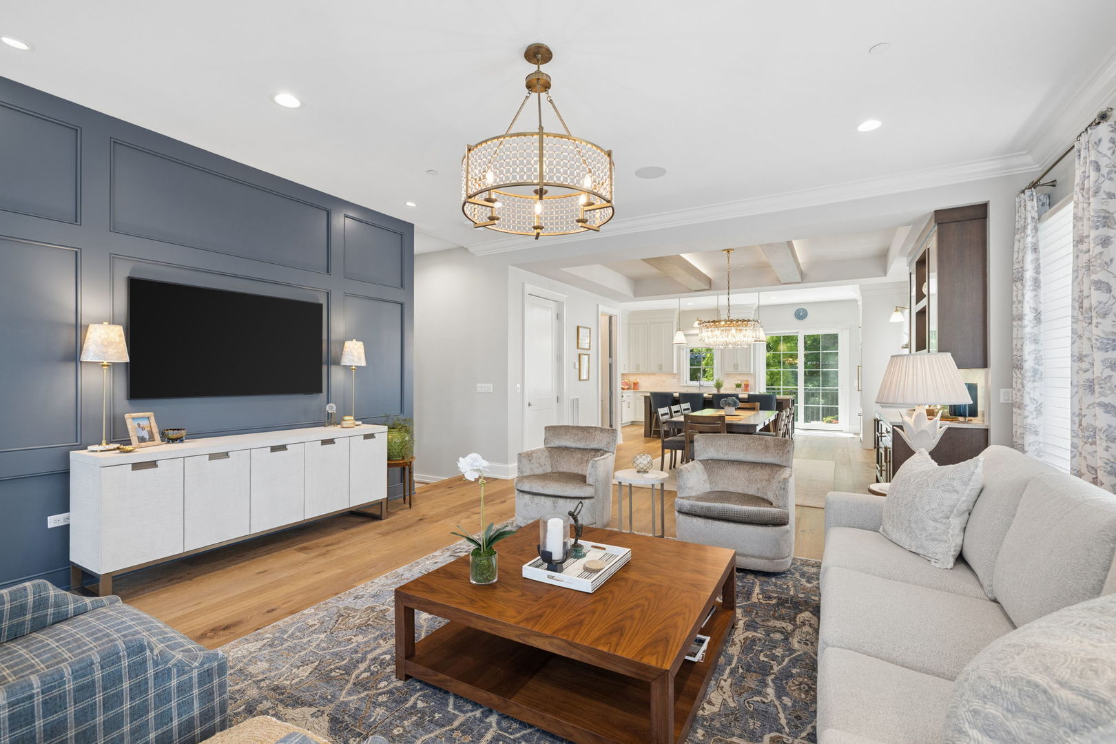 469 Aurora Avenue Unit: 469