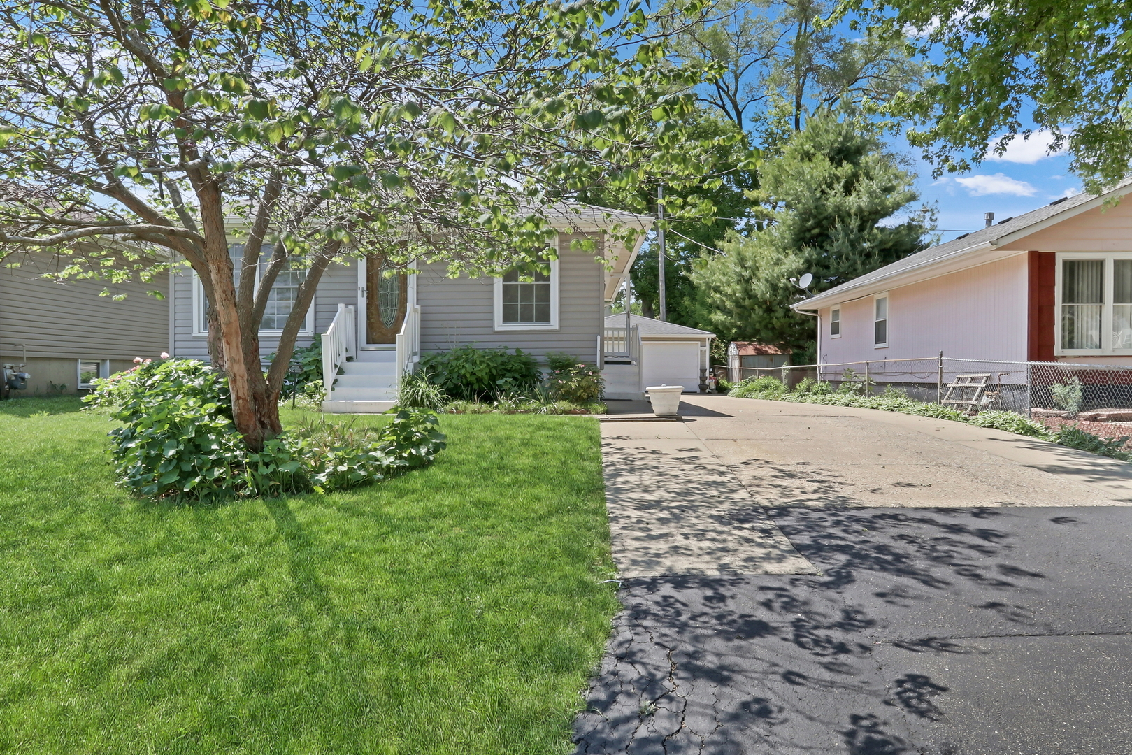 1226 Barberry Lane