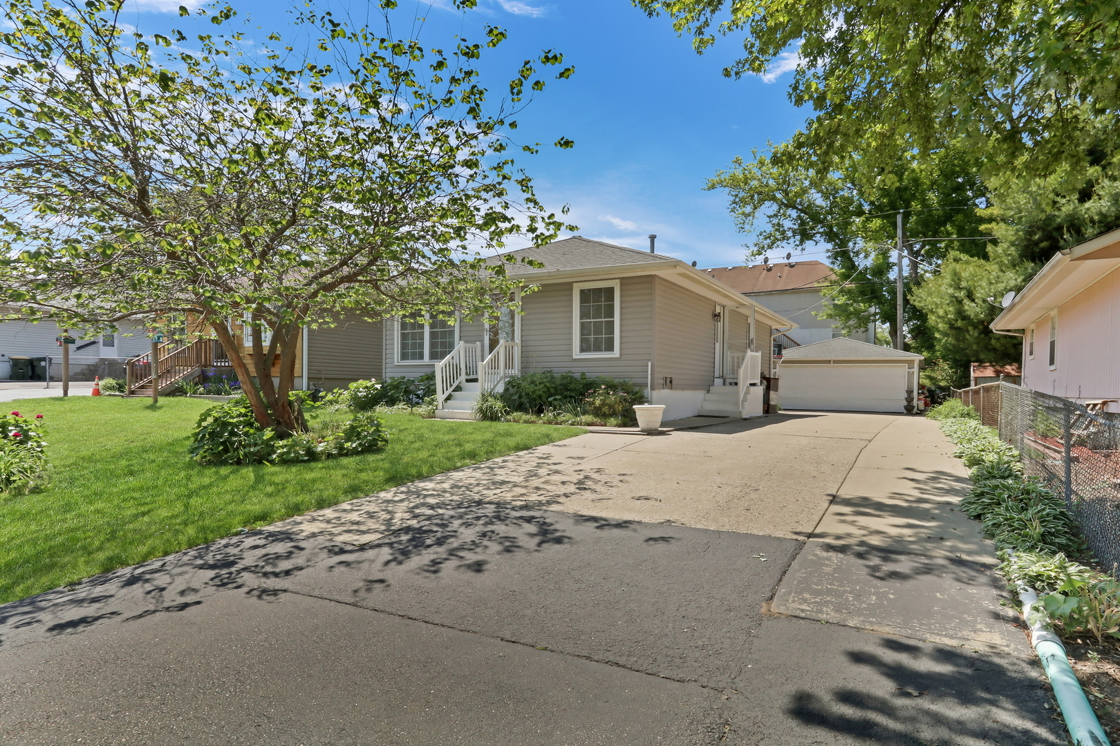 1226 Barberry Lane