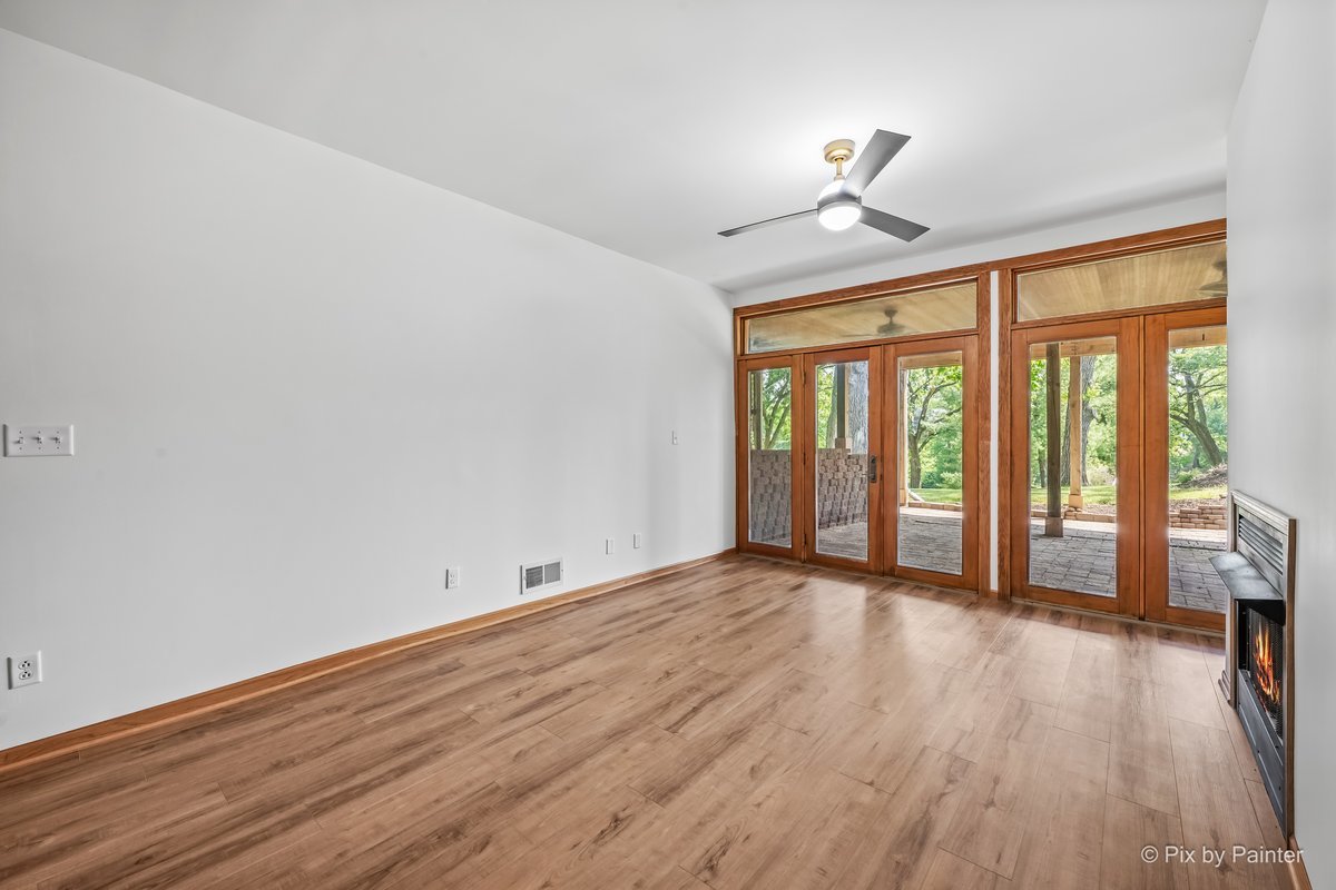 368 Holiday Drive