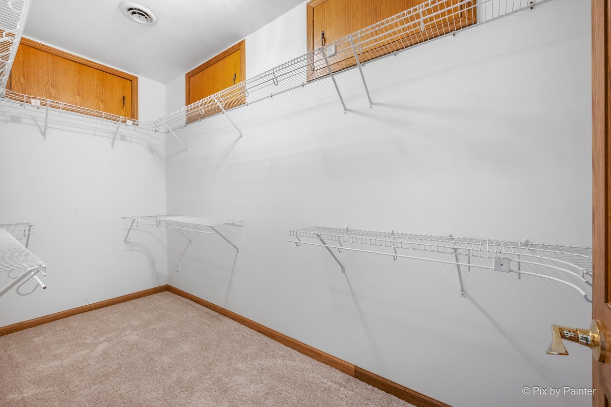 368 Holiday Drive