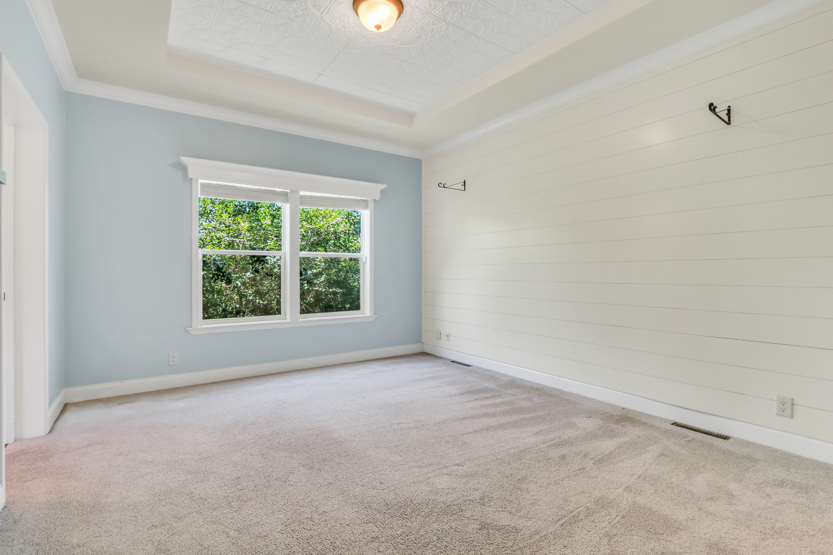 1810 Blue Ribbon Lane