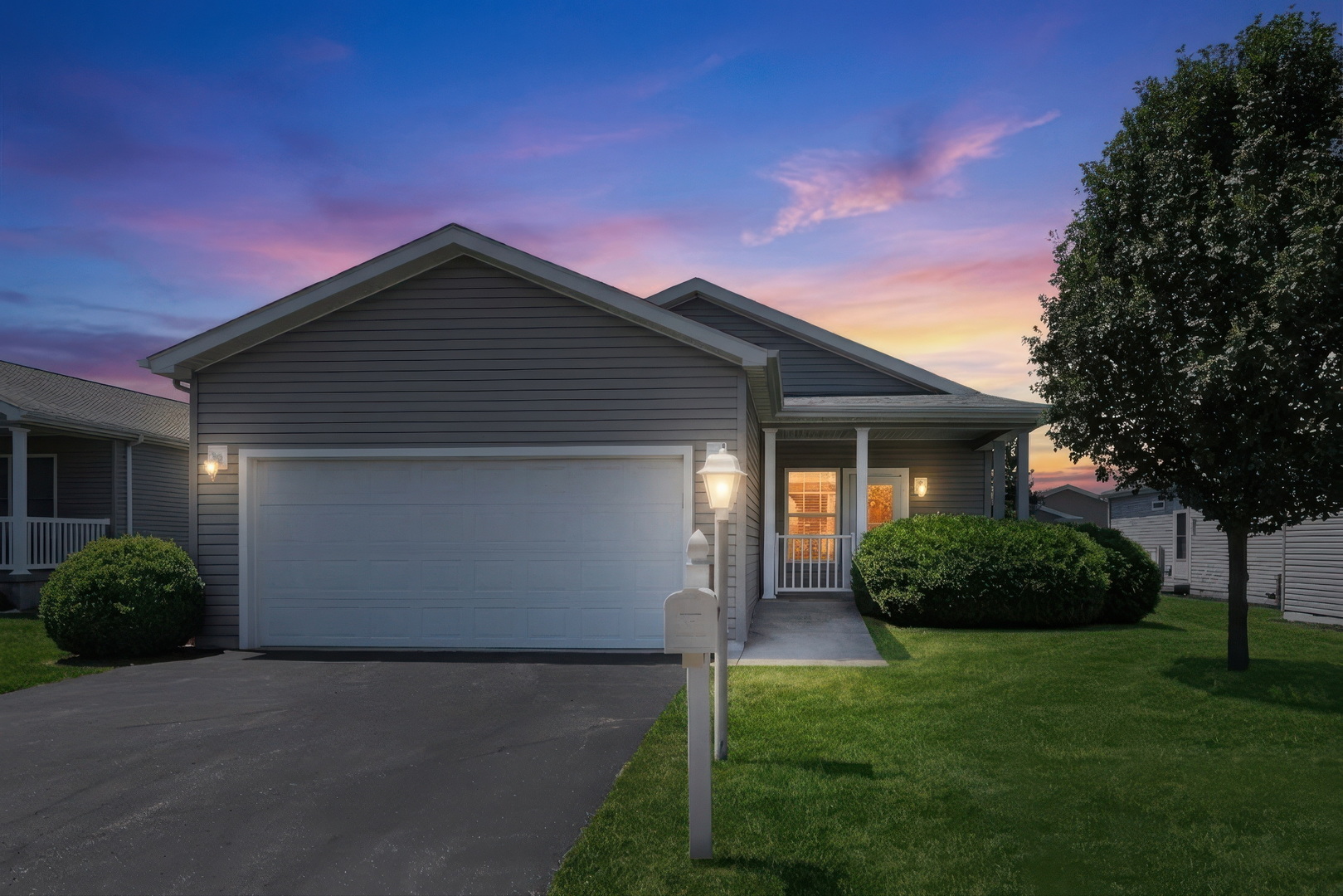 1810 Blue Ribbon Lane