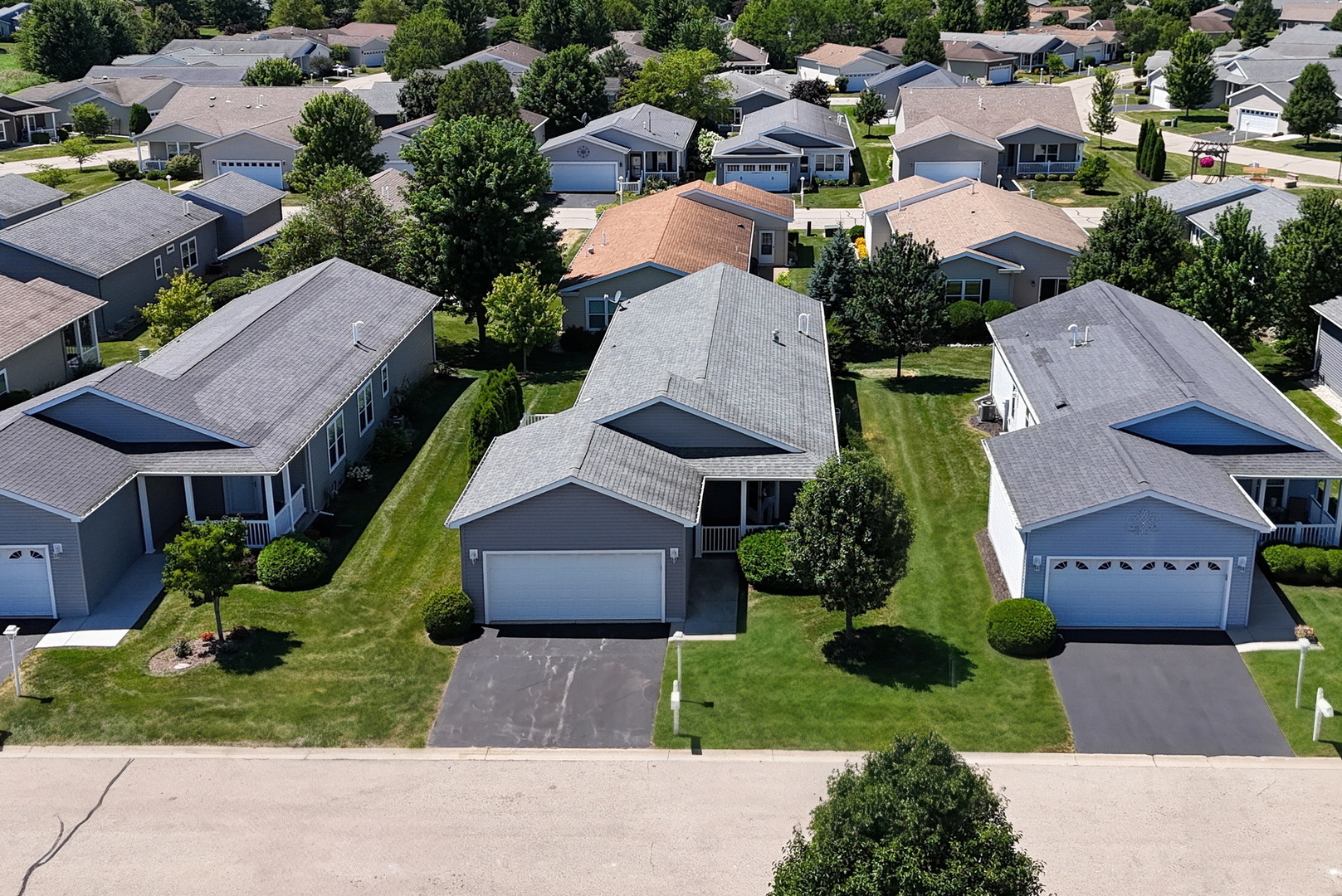 1810 Blue Ribbon Lane