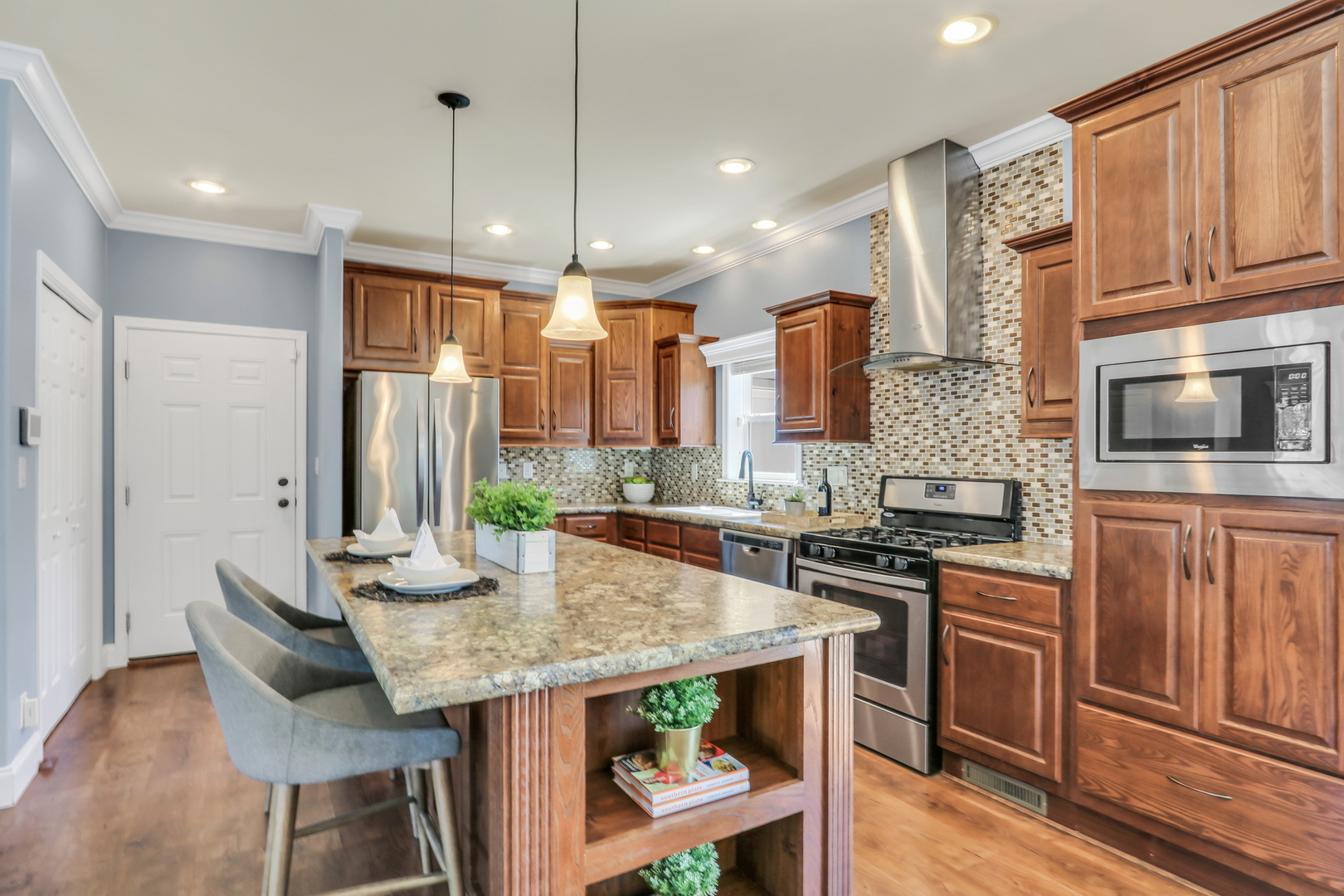 1810 Blue Ribbon Lane