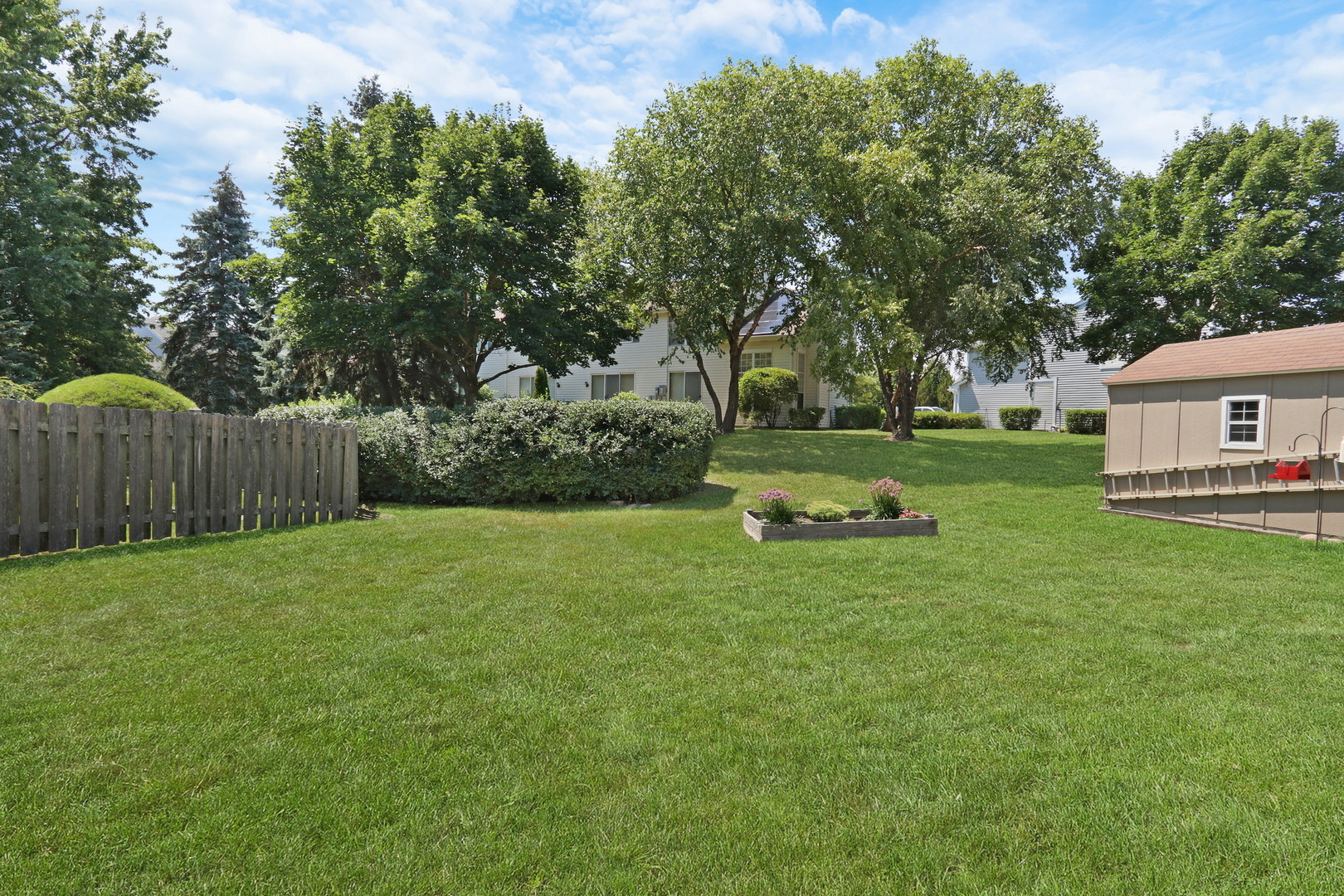 1334 S Pleasant Hill Gate