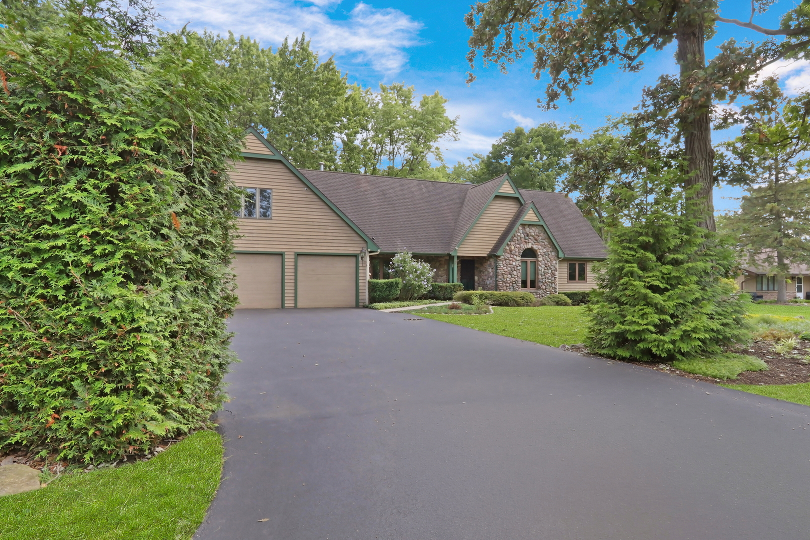 25139 W Caine Road
