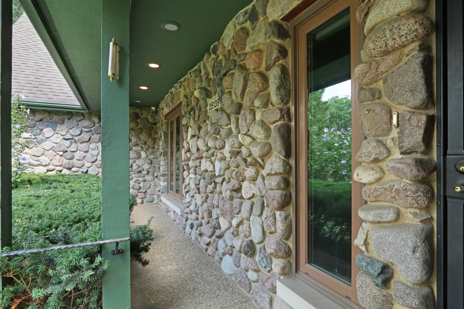25139 W Caine Road