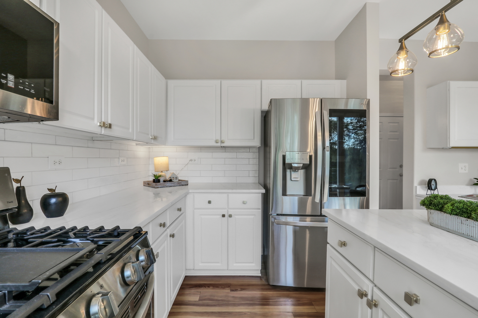1140 Oakmeadow Court
