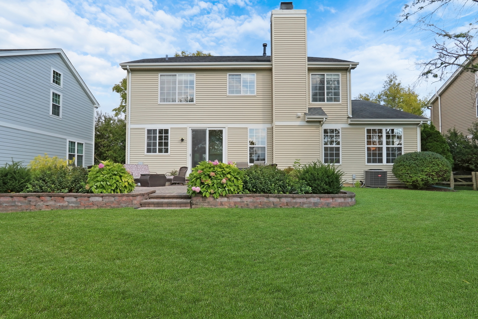 1140 Oakmeadow Court