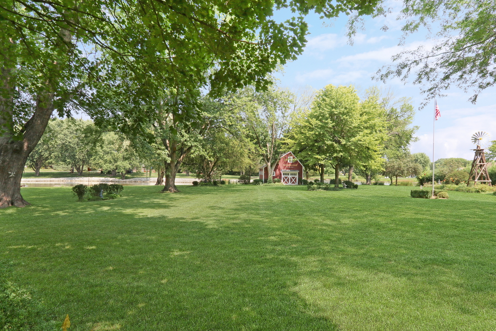 33925 N Fischer Drive