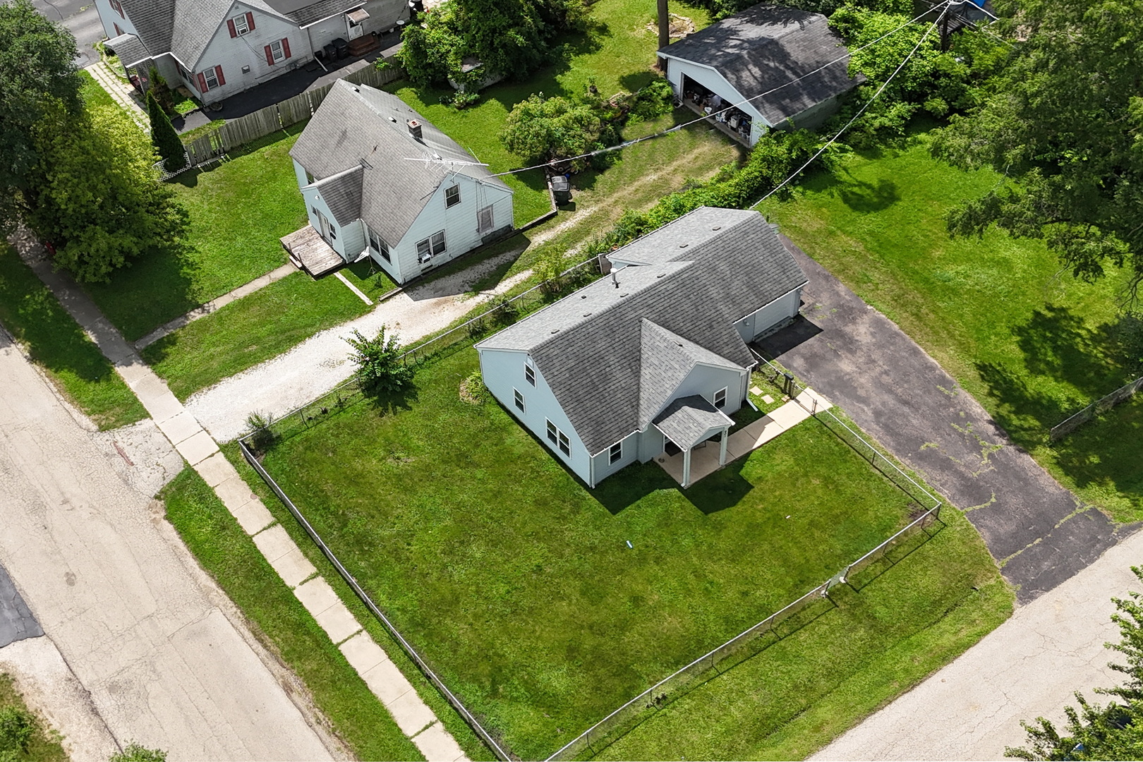 901 Flintwood Court