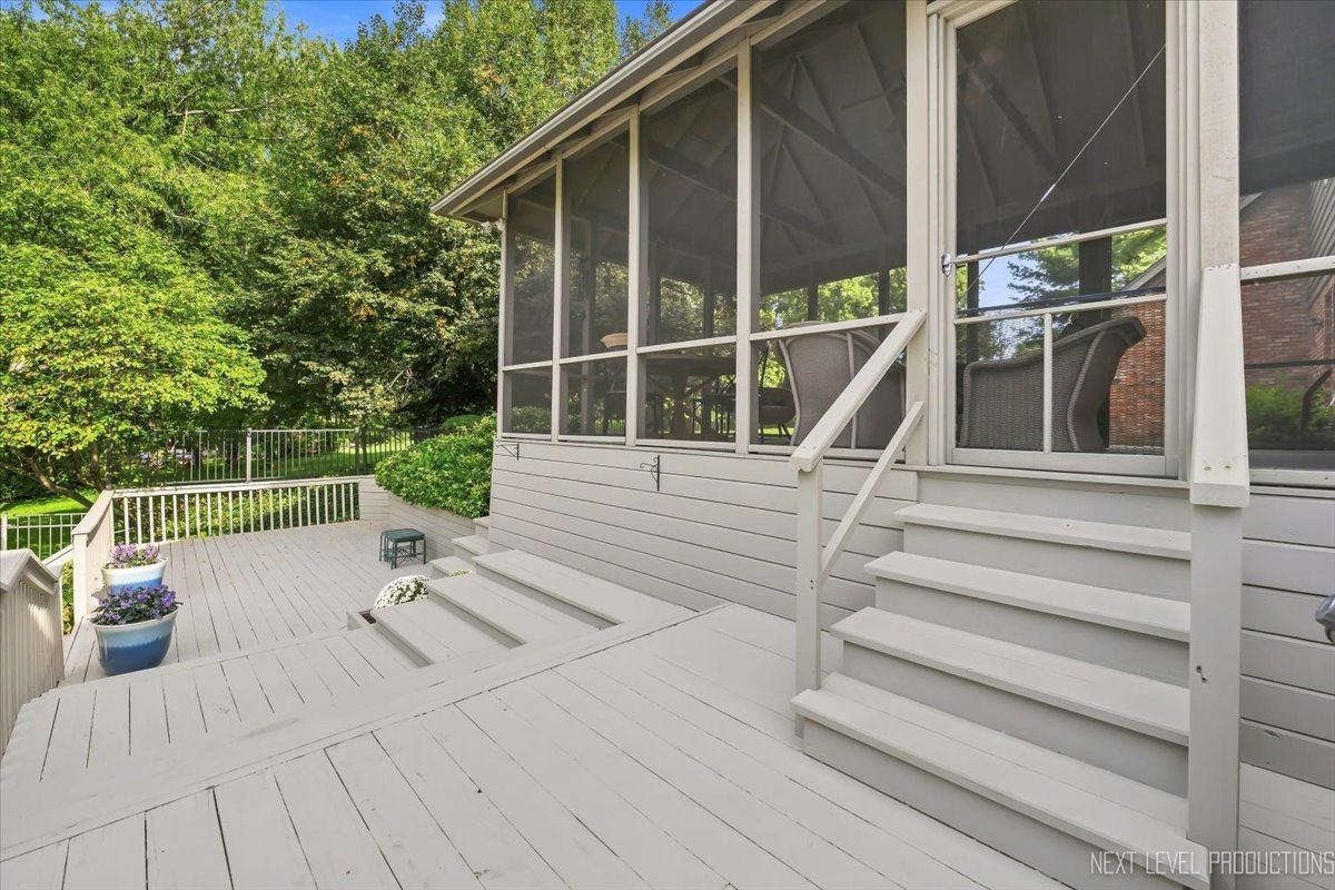 3663 Wolf Road