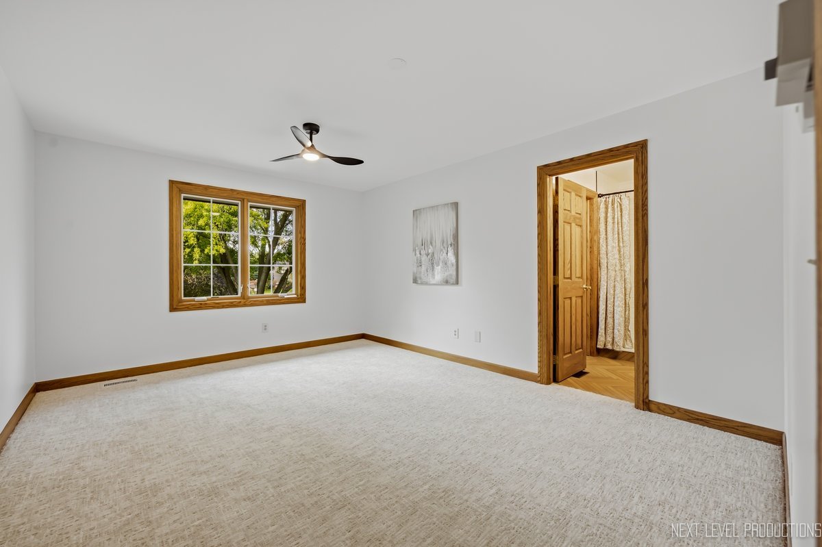 3663 Wolf Road