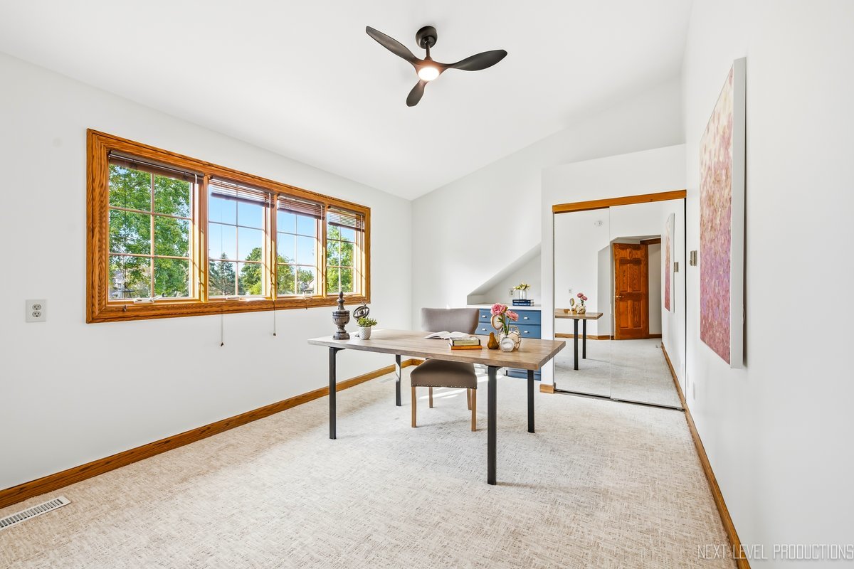 3663 Wolf Road