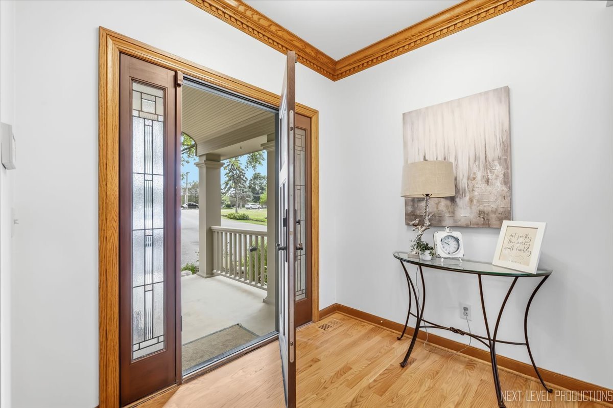 3663 Wolf Road