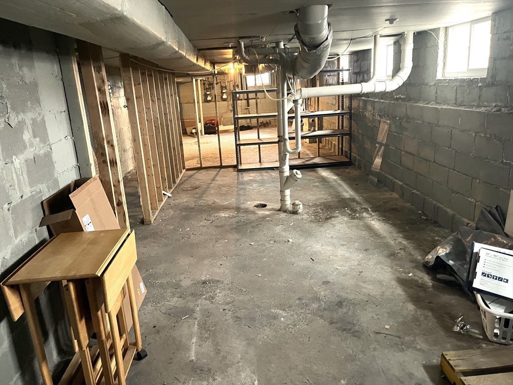 25-27 South St # 2