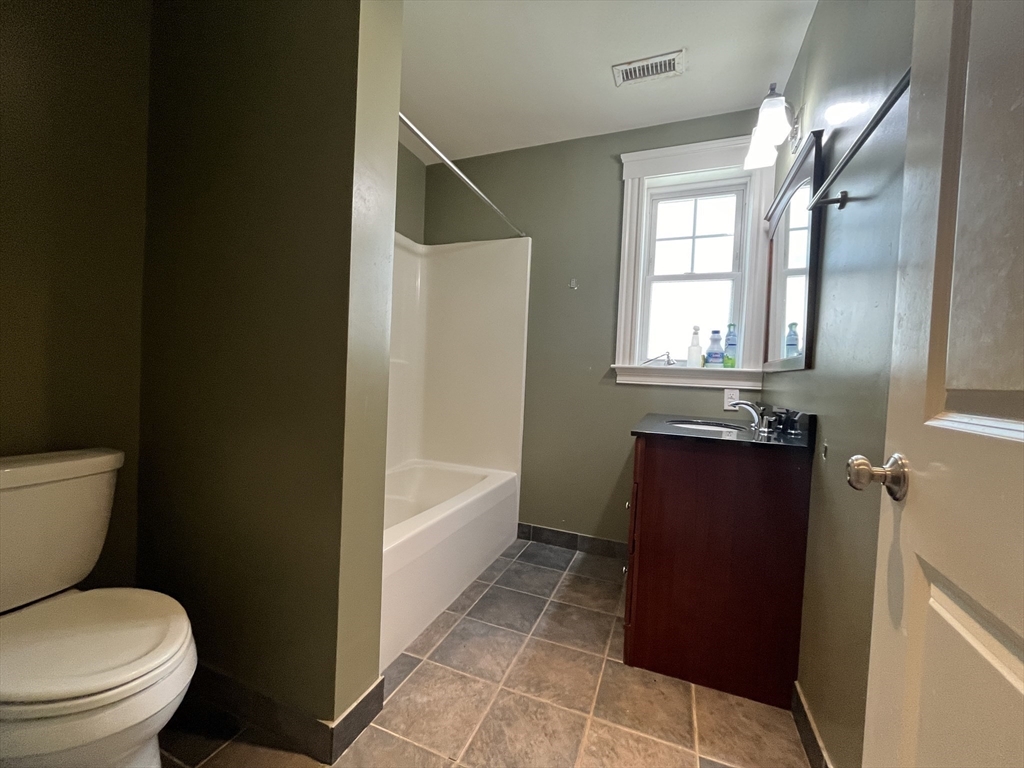 25-27 South St # 2