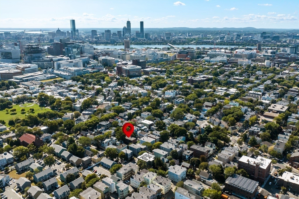 2 Livermore Pl