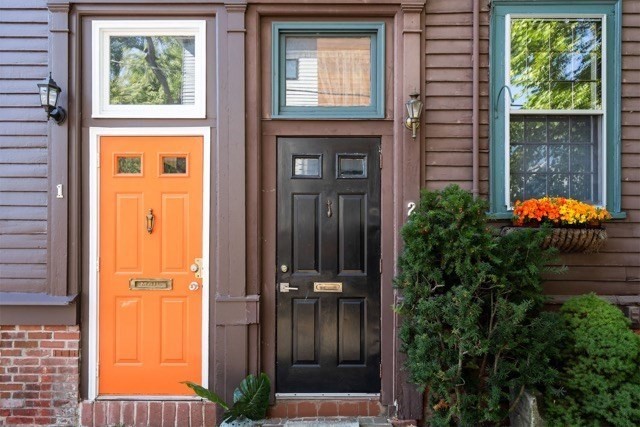 2 Livermore Pl