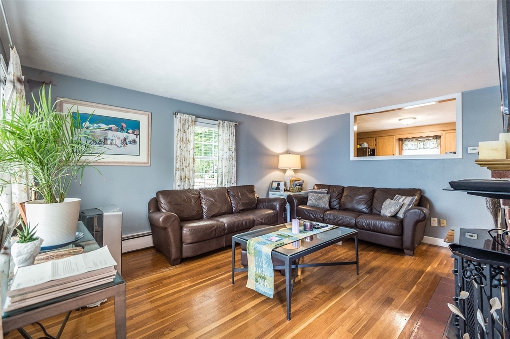 22 Hiawatha Road
