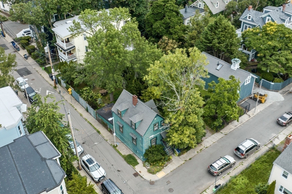 9 Shurland St