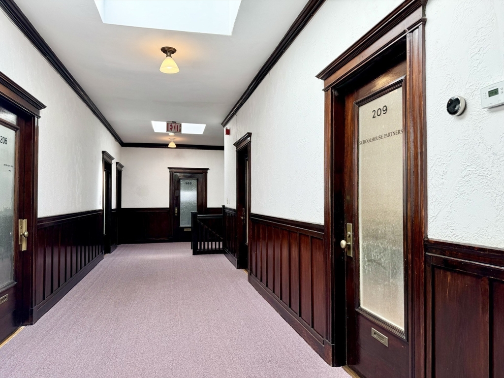 685 Centre St # 209