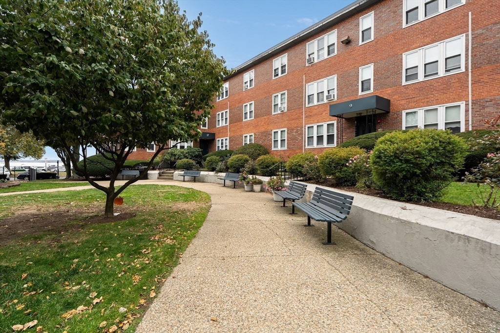 125 Farragut Rd # 35