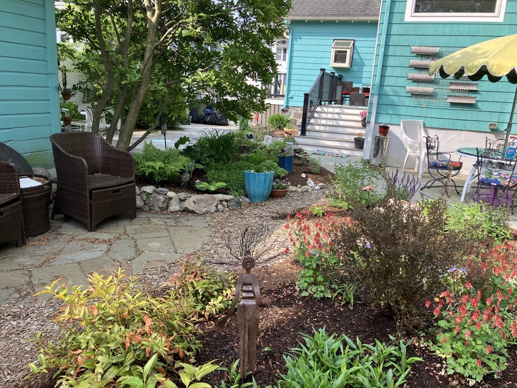 105 Chesbrough Rd