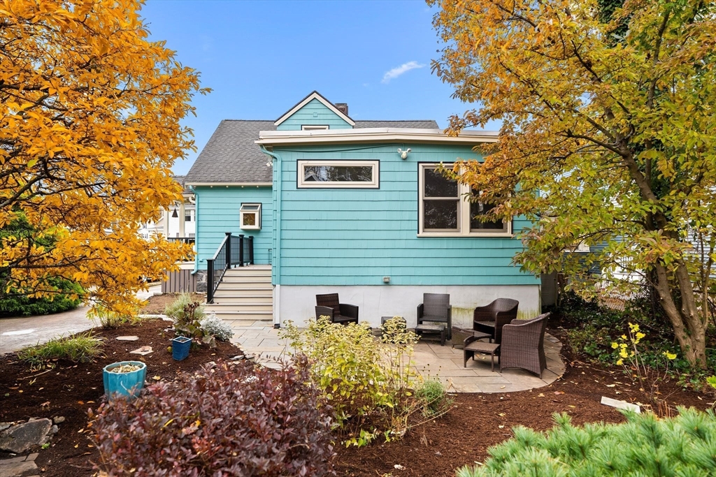 105 Chesbrough Rd