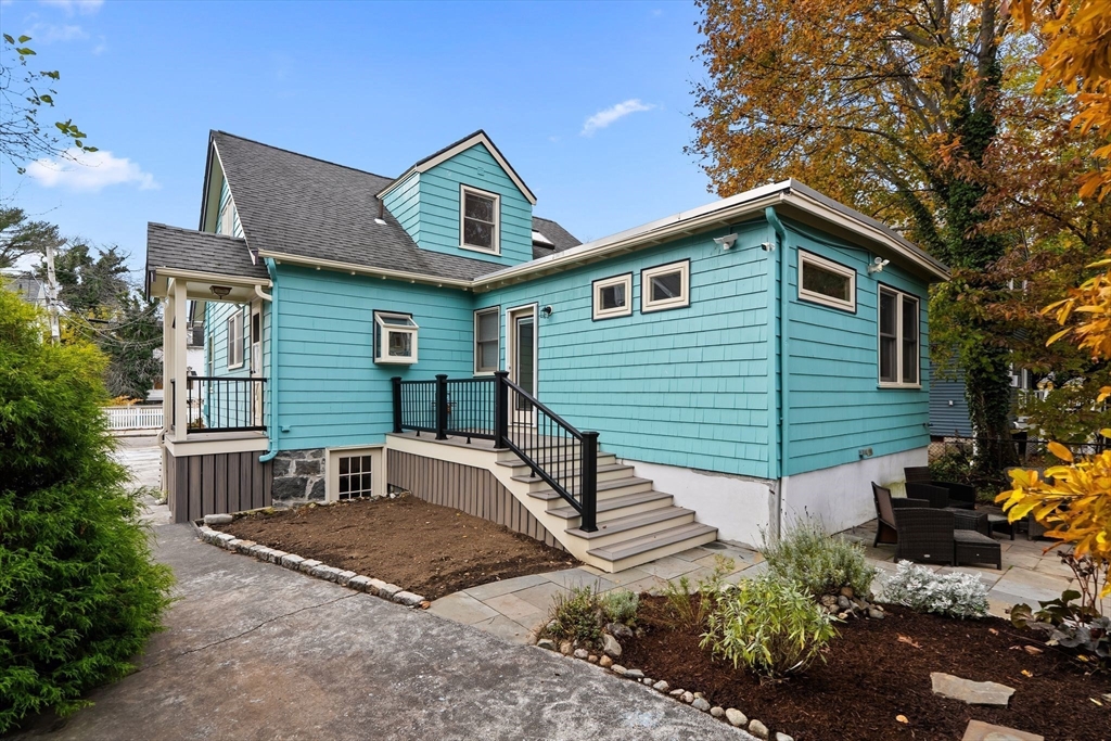 105 Chesbrough Rd
