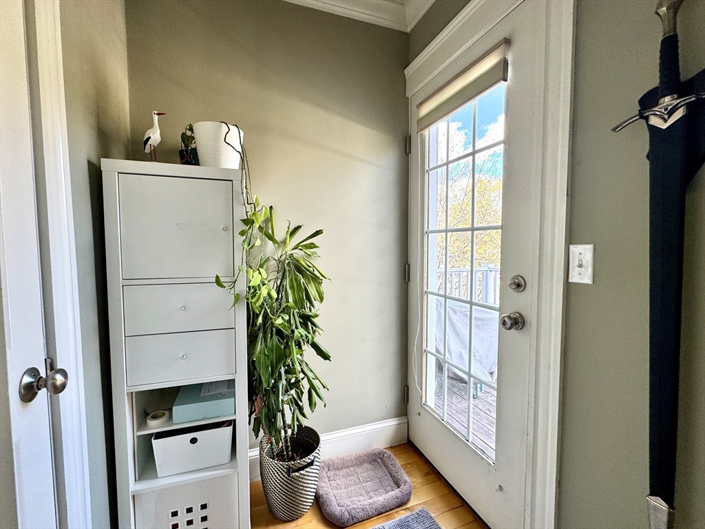 25-27 South Street # 2