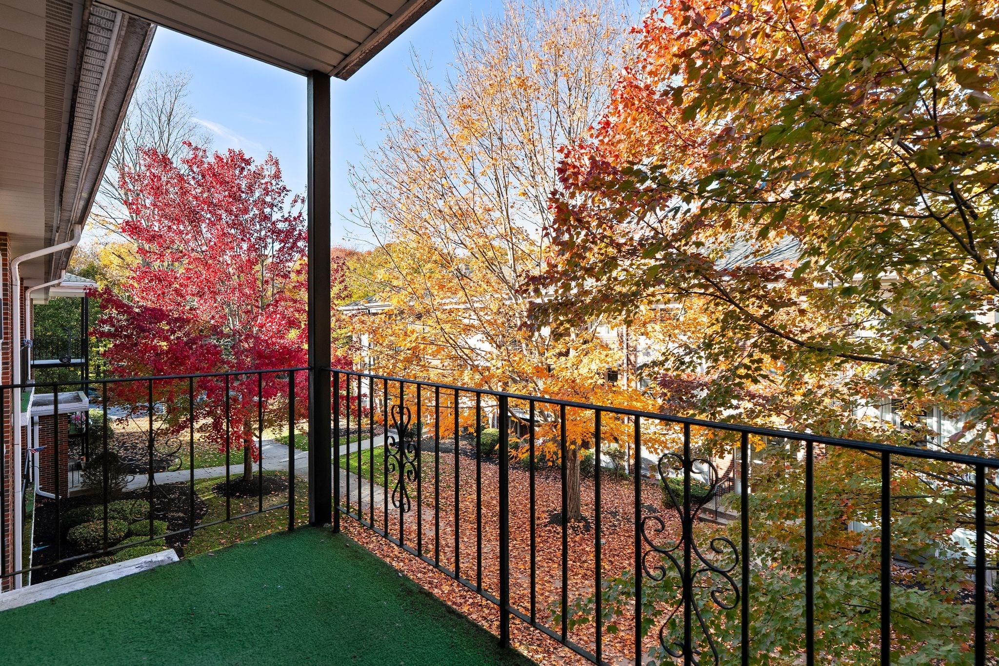 30 Pleasant Dr # 9