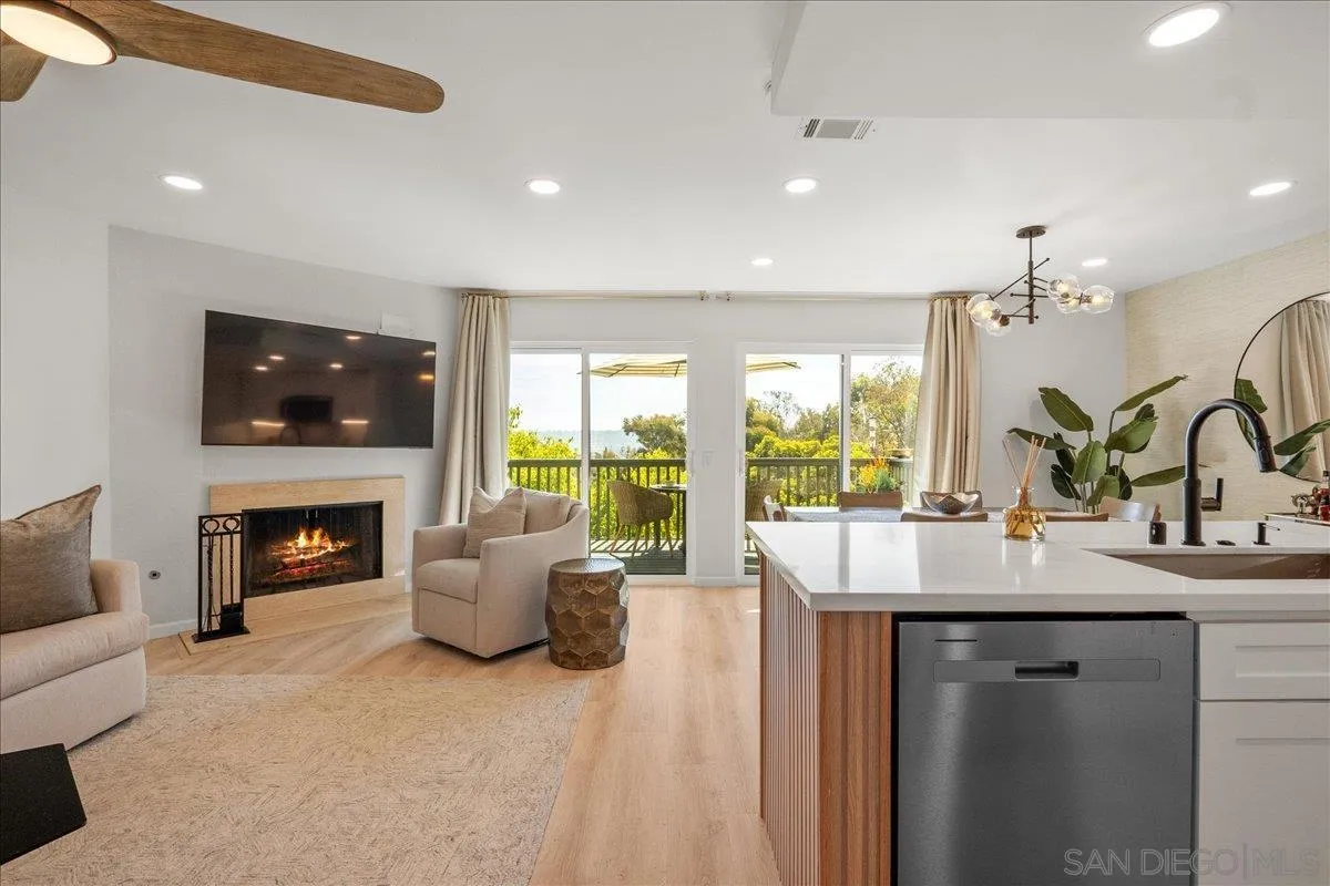 7039 Camino Pacheco