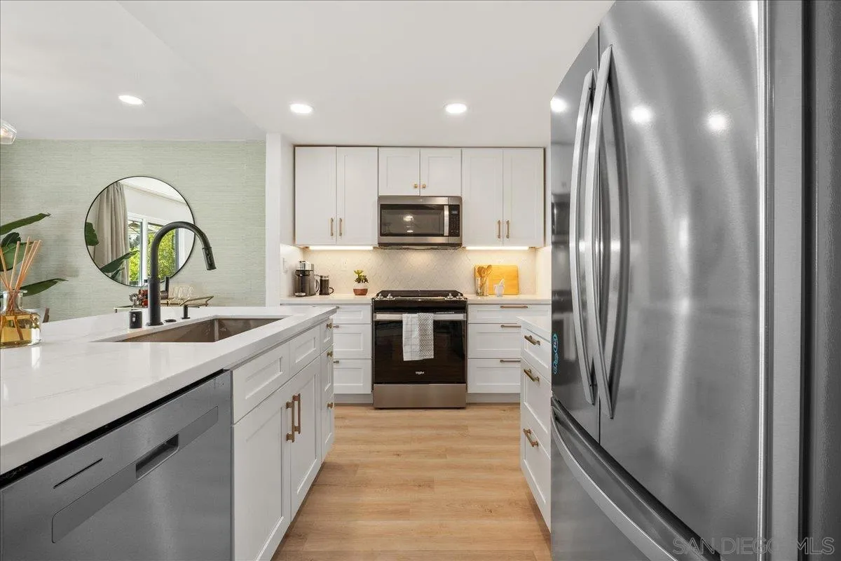 7039 Camino Pacheco