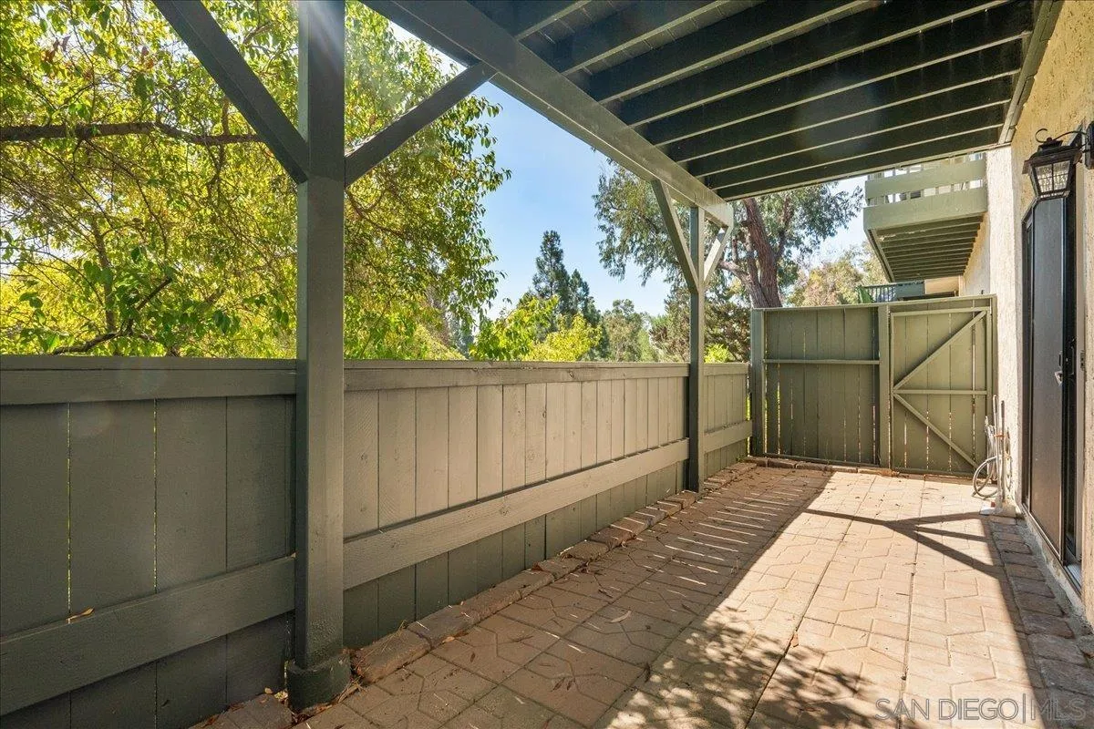 7039 Camino Pacheco