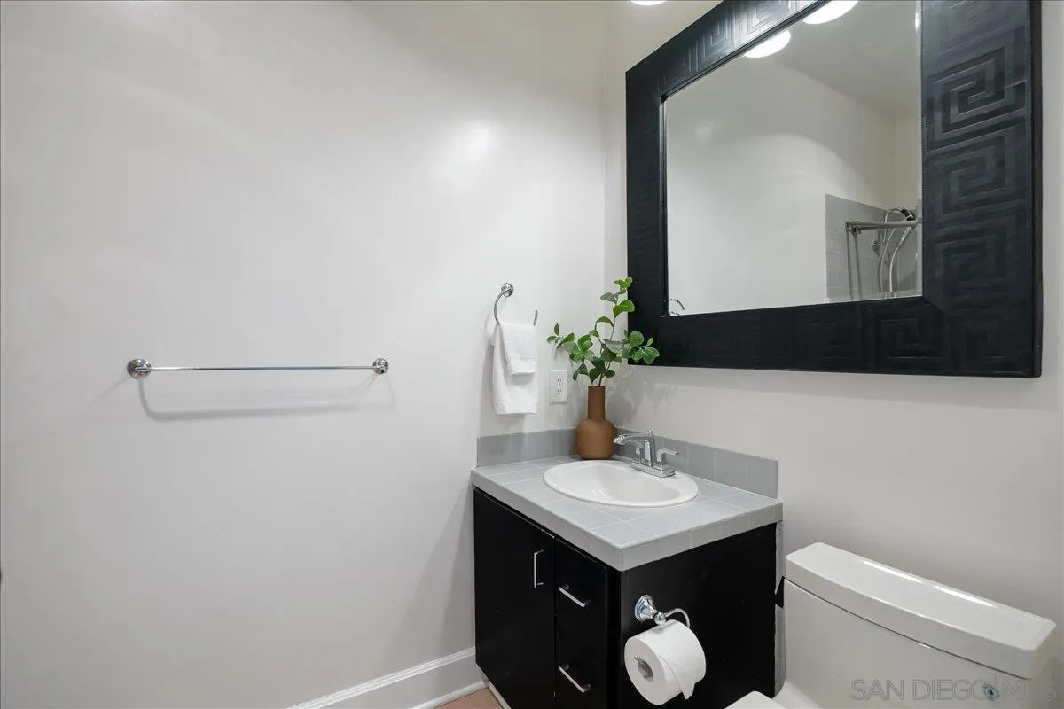 700 Front St Unit 605