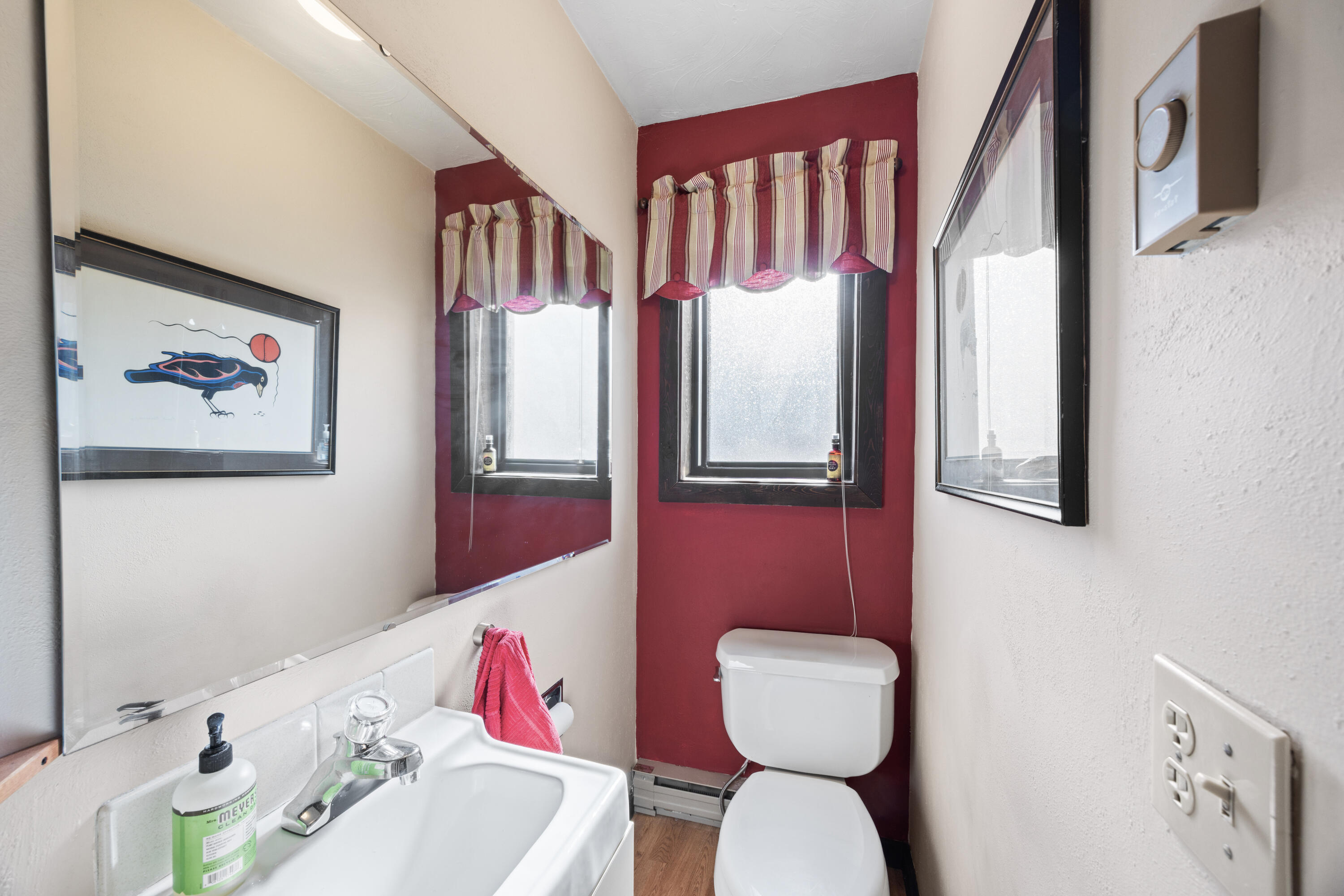 1421 Woodside Blvd. Blvd