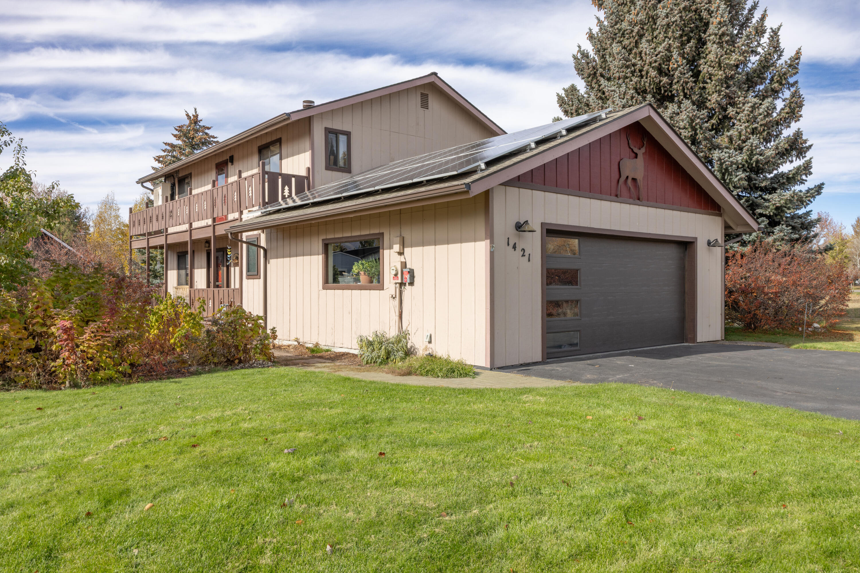 1421 Woodside Blvd. Blvd