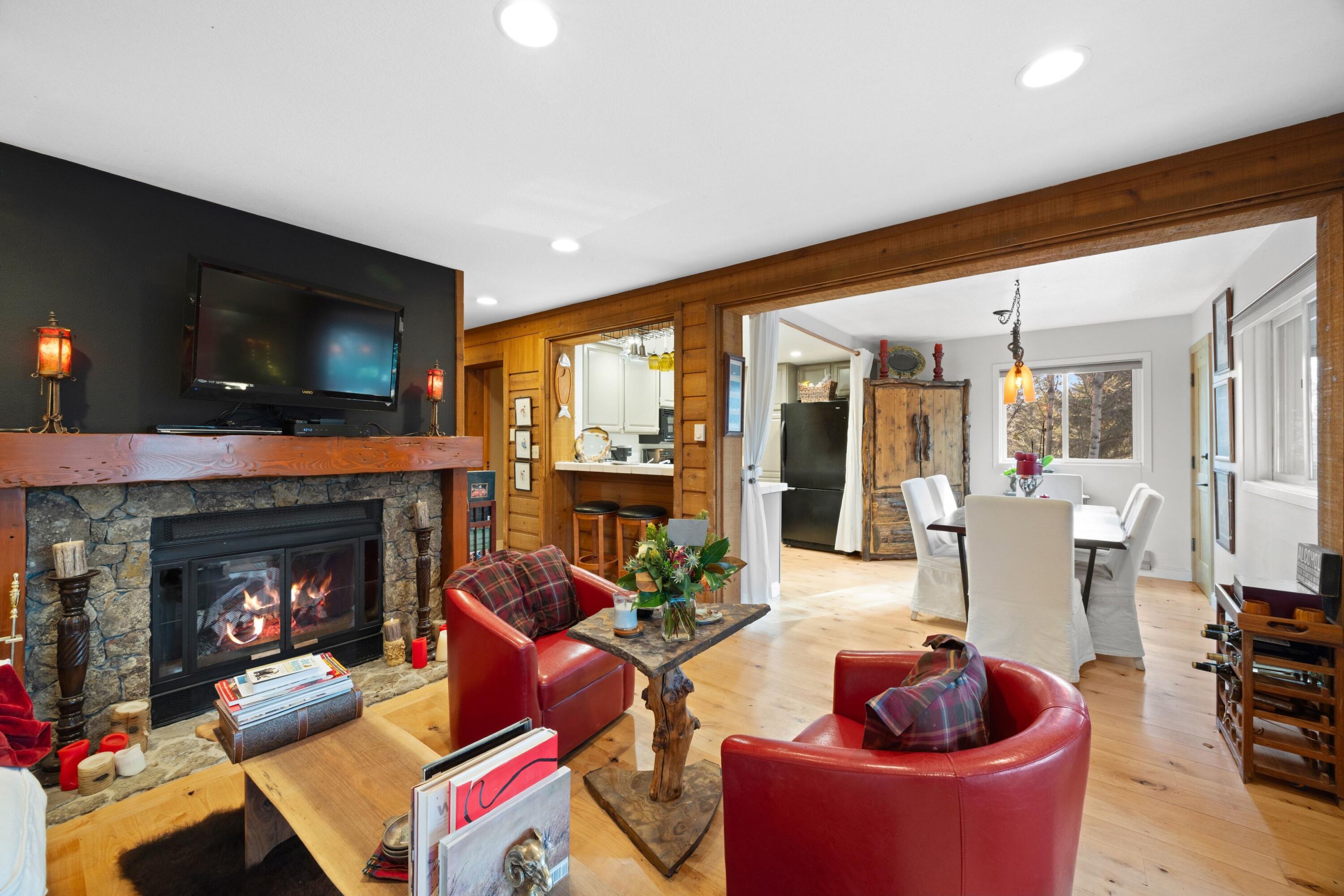 4125 BLUFF CONDO Dr