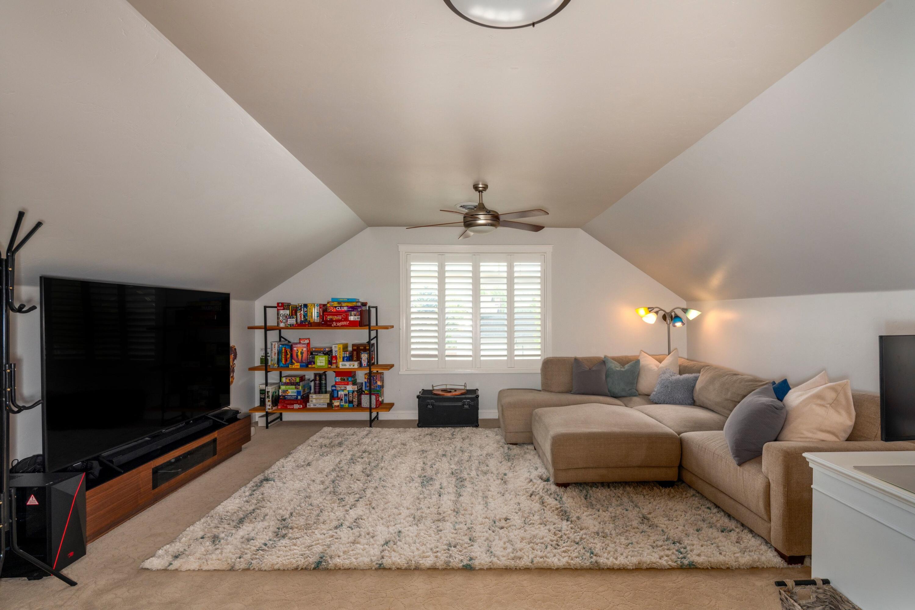 1950 WINTERHAVEN Dr